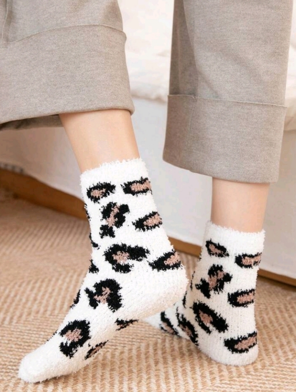 Off-white Leopard Print Plush Fleece Cozy Mid-calf Socks